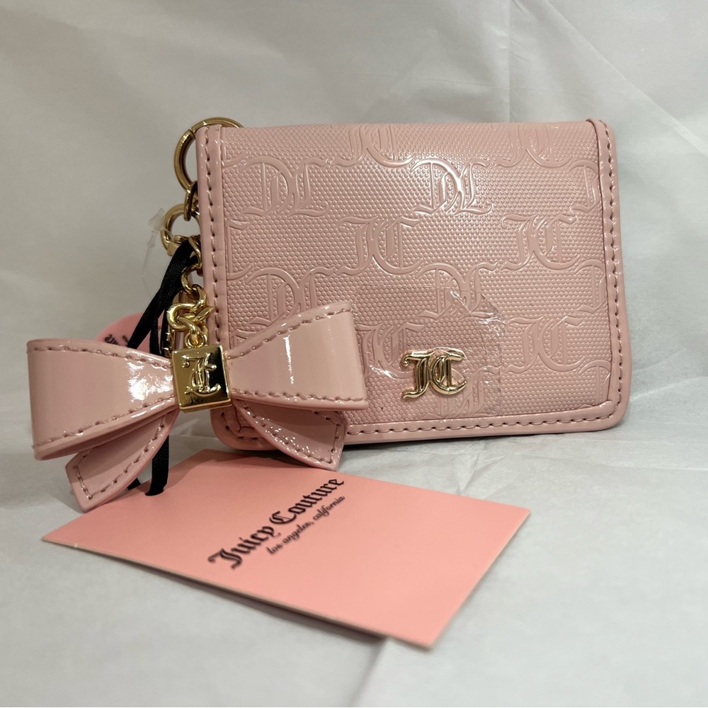 Juicy Couture Pink Bifold wallet 🎀